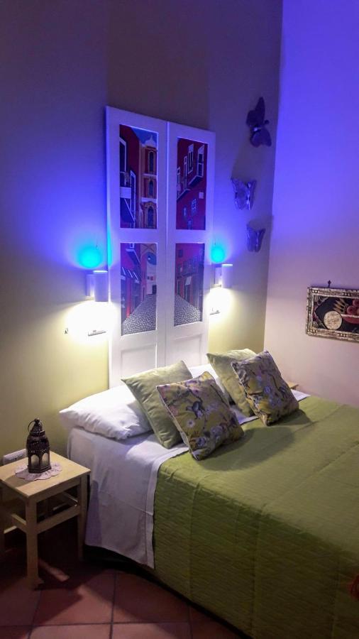 Bed and Breakfast Le Stanze Di Angela à Naples Extérieur photo